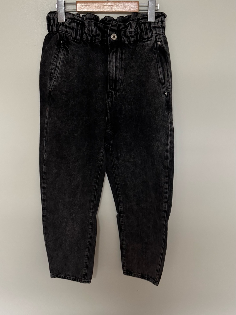 Zara Black Boyfriend Jeans with Paperbag Waist